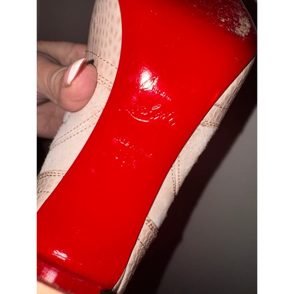 Christian Louboutin Santia
Western Beige Suede Croc Embossed Boot 38.5 - Picture 14 of 14